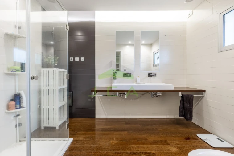 Moradia T4 para Venda em Leiria, Pousos, Barreira e Cortes Foto 38