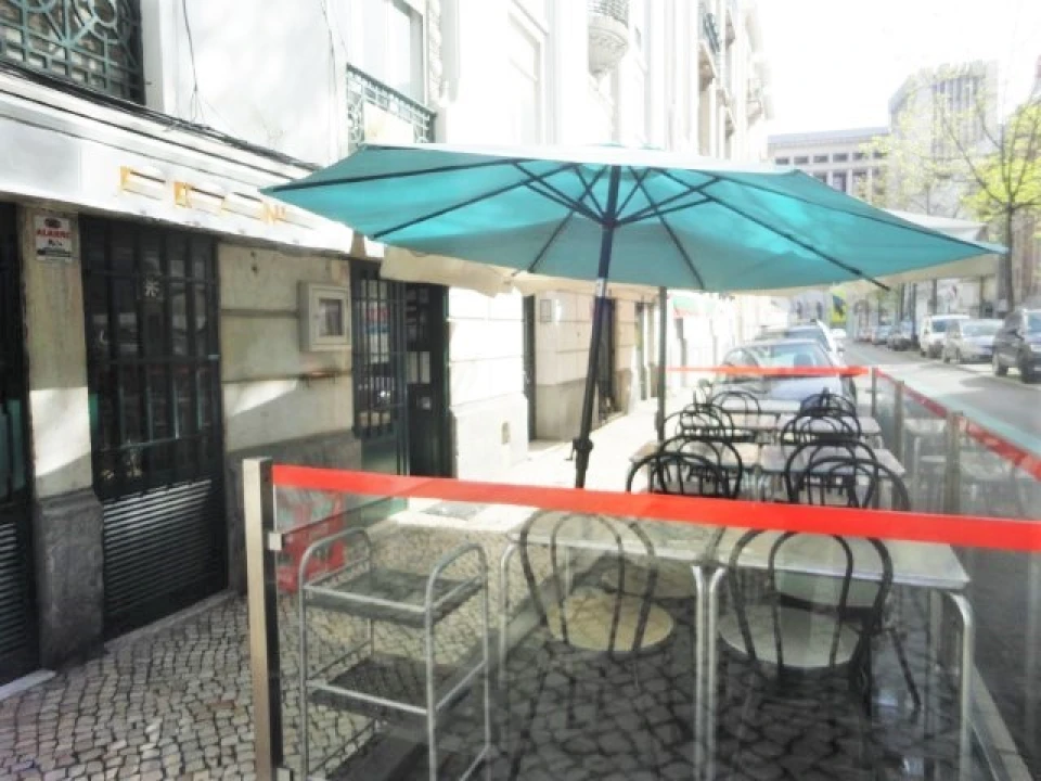 Negócio para Venda em Avenidas Novas Foto 2