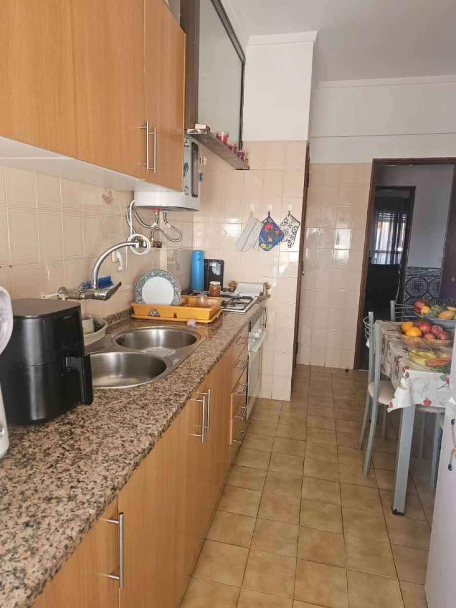 Apartamento T2 para Venda em Mina de Água Foto 3