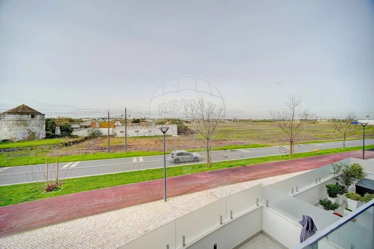 Apartamento T3 para Arrendamento em Montijo e Afonsoeiro Foto 8