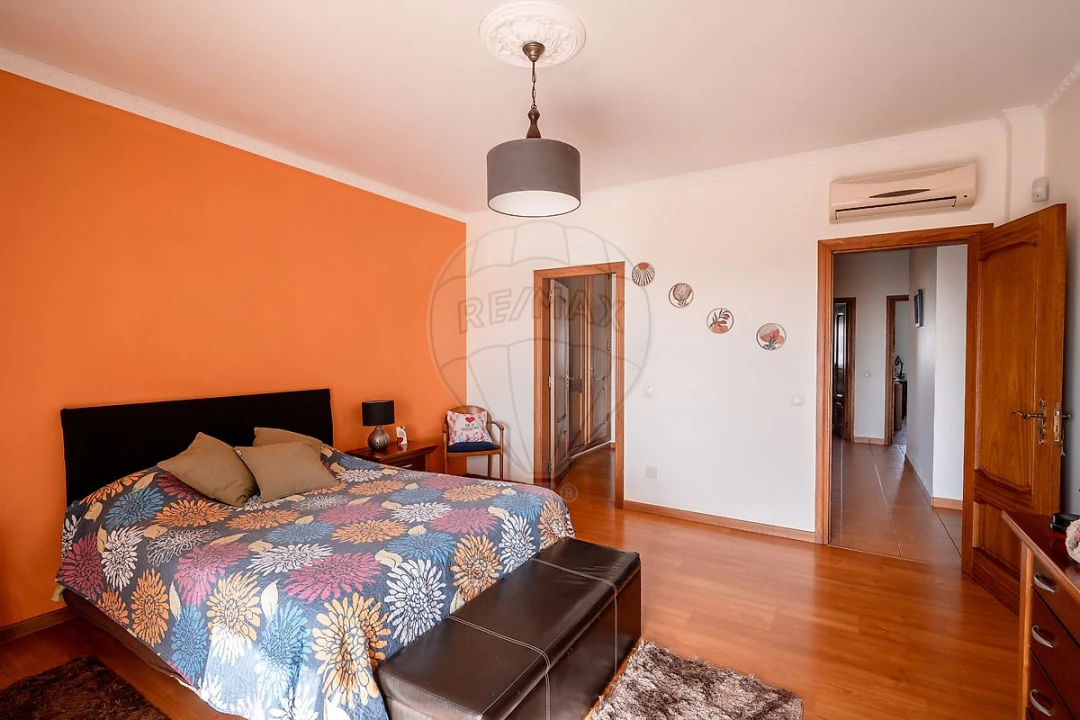 Moradia T4 para Venda em Romeira e Várzea Foto 17