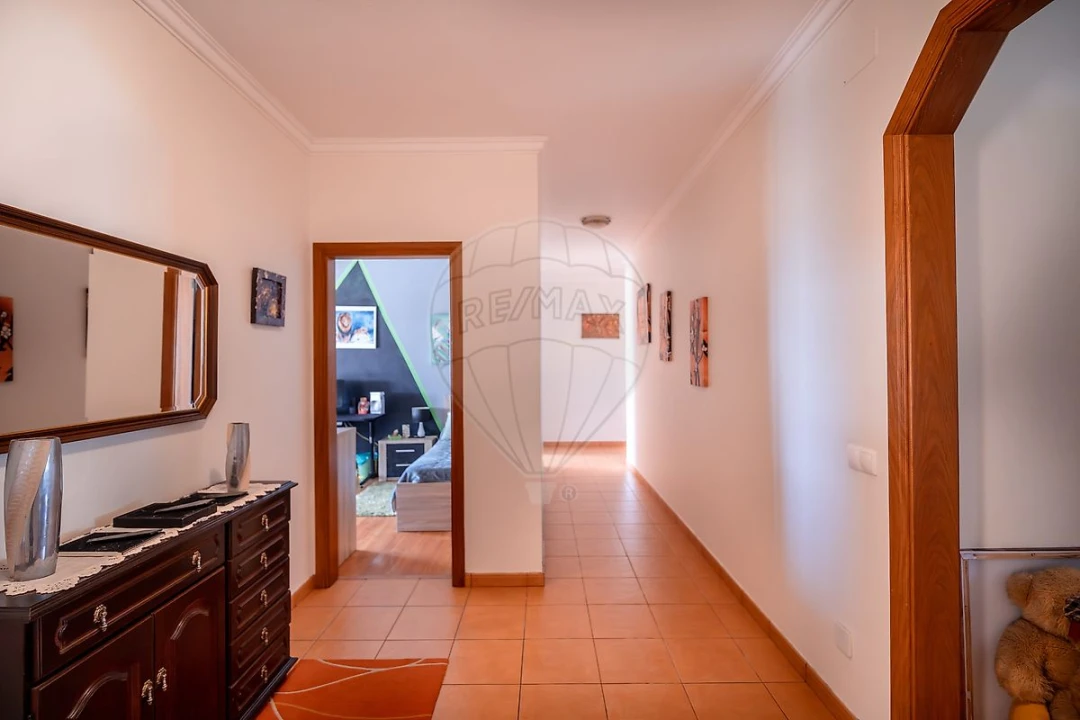 Moradia T4 para Venda em Romeira e Várzea Foto 12