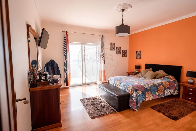 Moradia T4 para Venda em Romeira e Várzea Foto 14