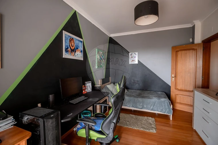 Moradia T4 para Venda em Romeira e Várzea Foto 10