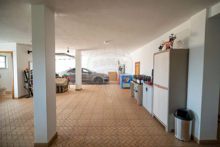 Moradia T4 para Venda em Romeira e Várzea Foto 24