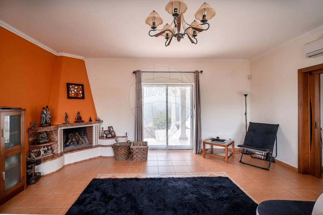 Moradia T4 para Venda em Romeira e Várzea Foto 4