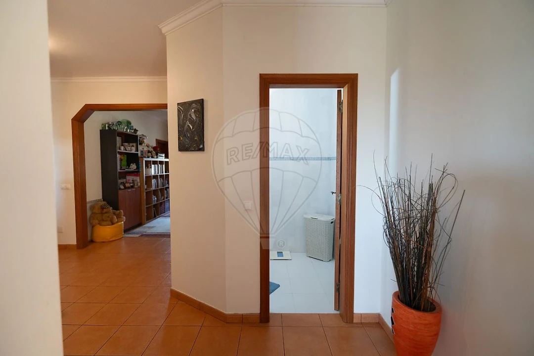 Moradia T4 para Venda em Romeira e Várzea Foto 18