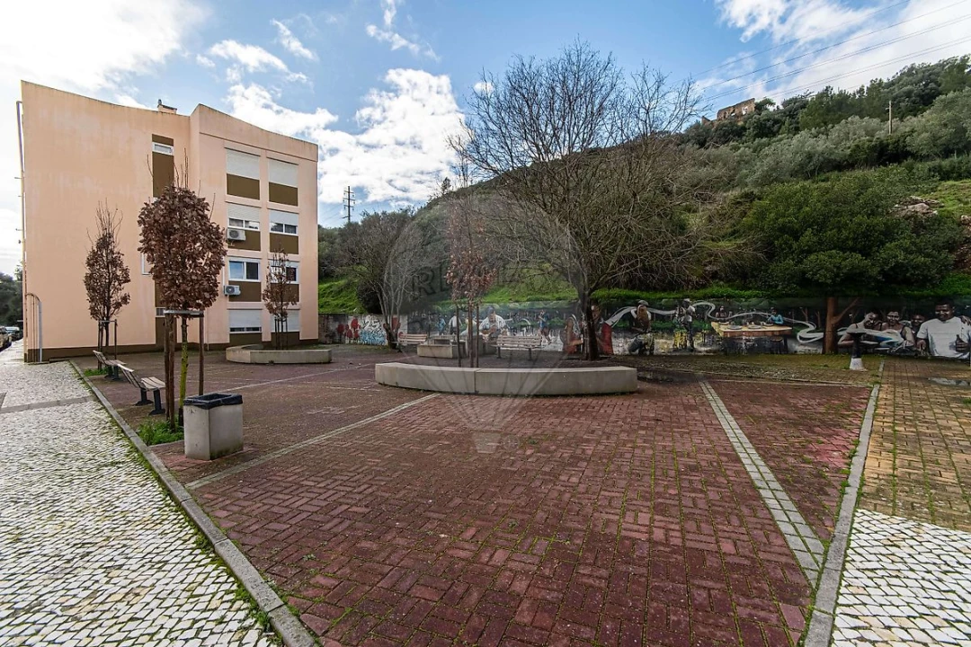 Apartamento T3 para Venda em Vila Franca de Xira Foto 5