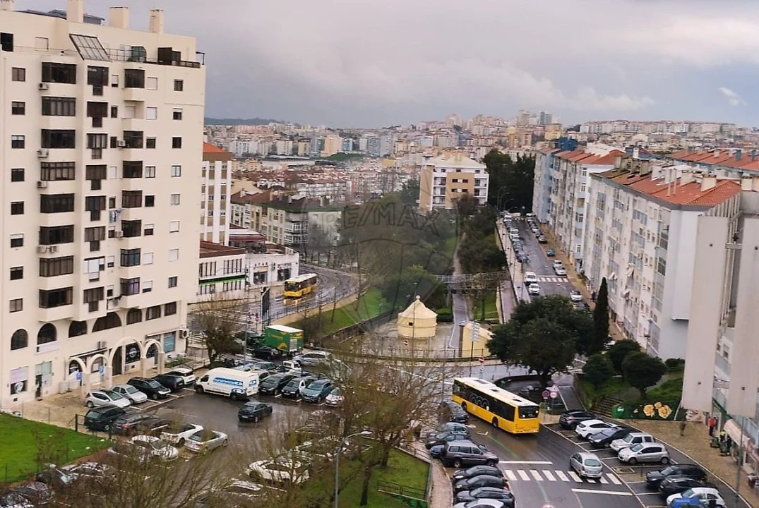 Apartamento T3 para Venda em Mina de Água Foto 3