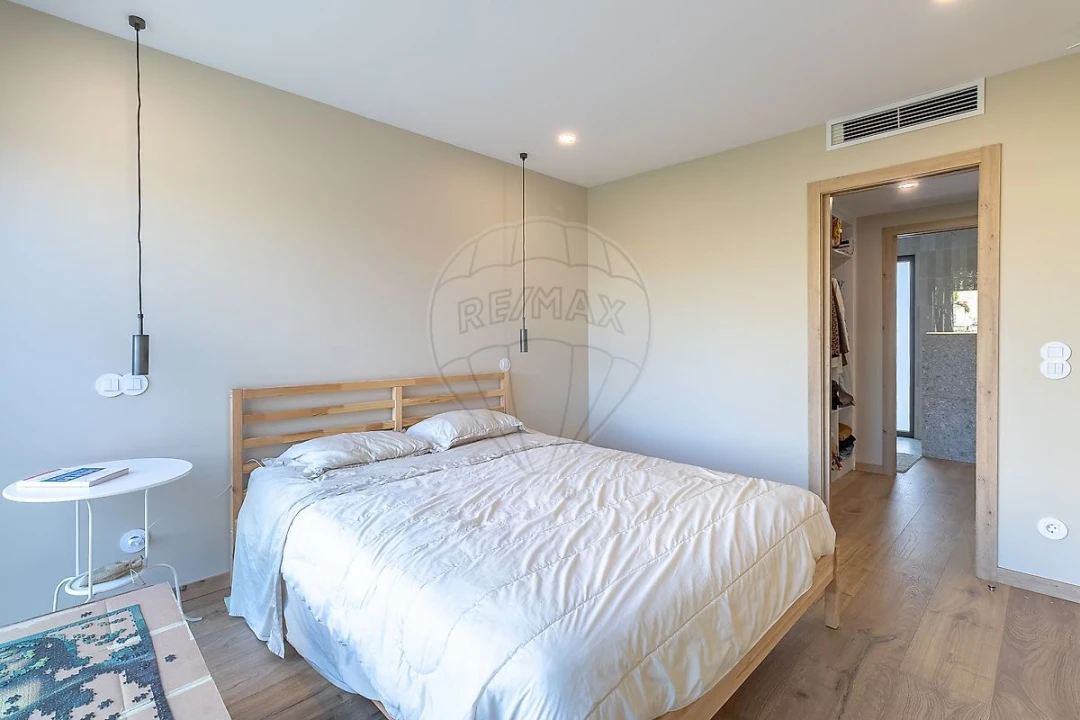 Moradia T3 para Venda em Mazarefes e Vila Fria Foto 20