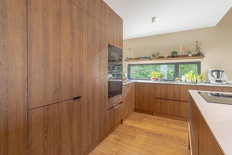 Moradia T3 para Venda em Mazarefes e Vila Fria Foto 11