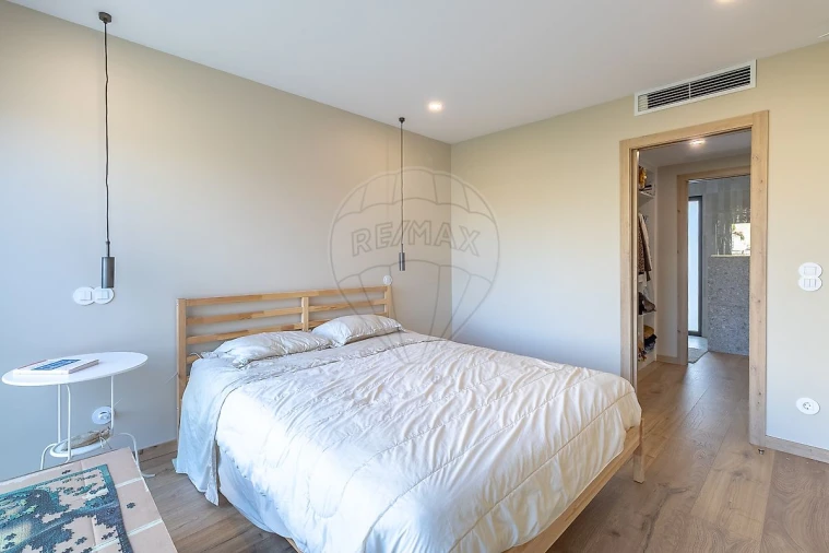 Moradia T3 para Venda em Mazarefes e Vila Fria Foto 20