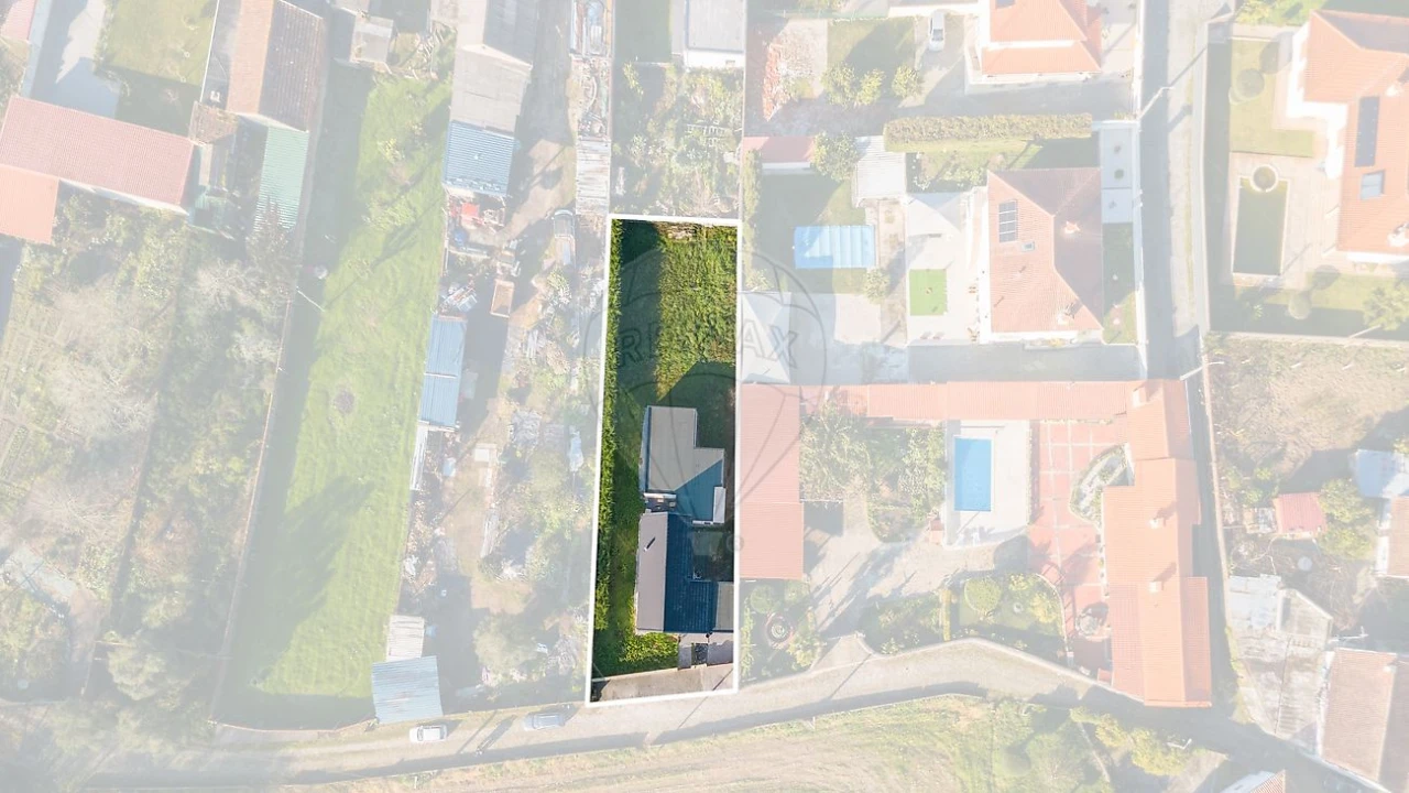 Moradia T3 para Venda em Mazarefes e Vila Fria Foto 3