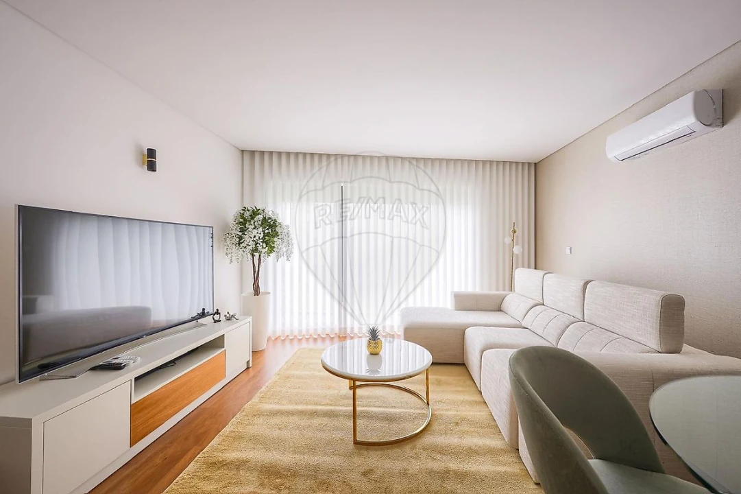 Apartamento T1 para Arrendamento em Glória e Vera Cruz Foto 8