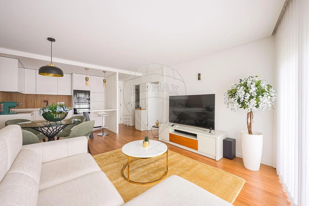 Apartamento T1 para Arrendamento em Glória e Vera Cruz Foto 7