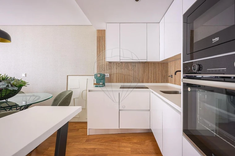 Apartamento T1 para Arrendamento em Glória e Vera Cruz Foto 13