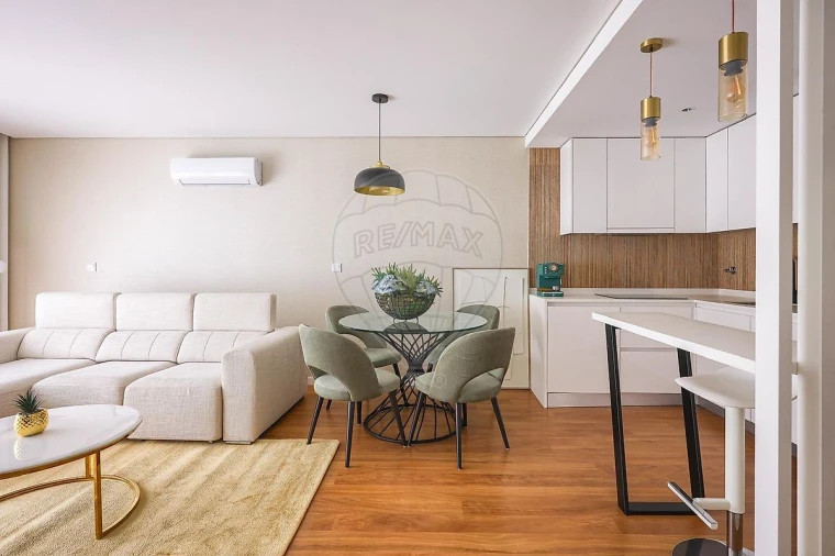 Apartamento T1 para Arrendamento em Glória e Vera Cruz Foto 5