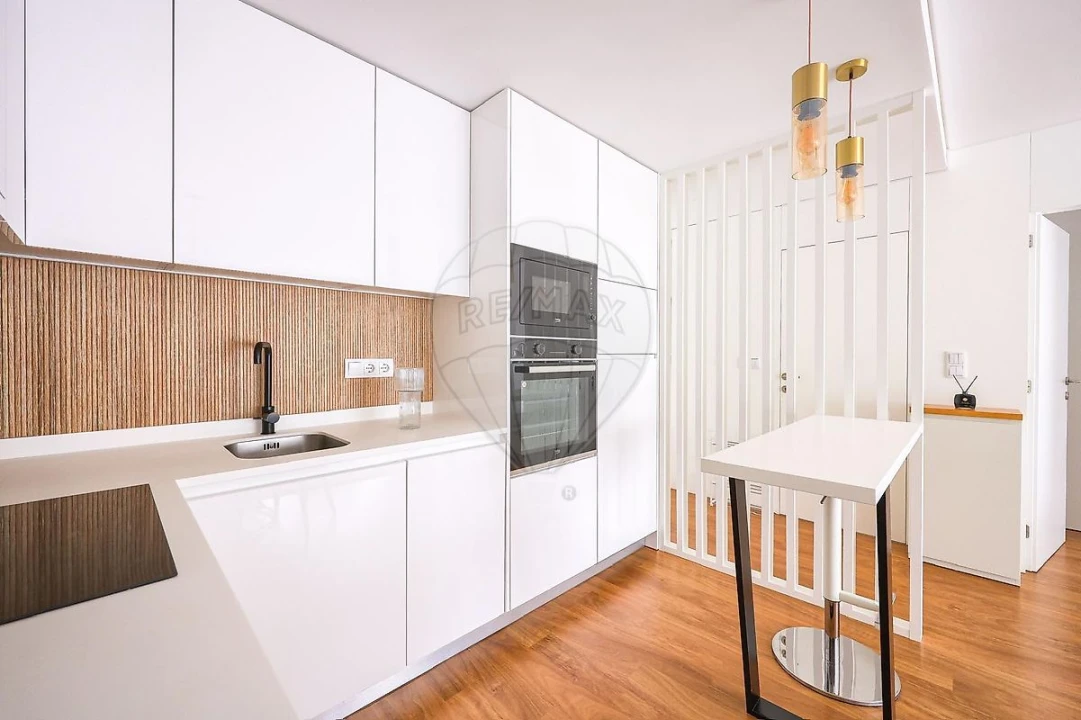 Apartamento T1 para Arrendamento em Glória e Vera Cruz Foto 11