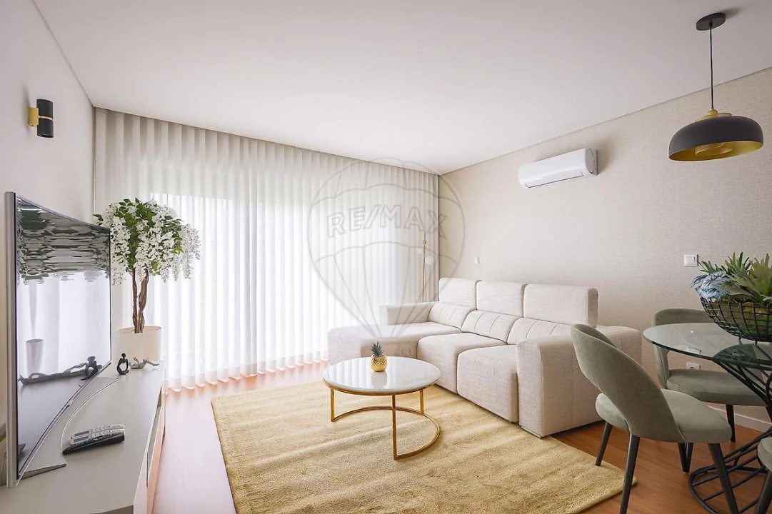 Apartamento T1 para Arrendamento em Glória e Vera Cruz Foto 6