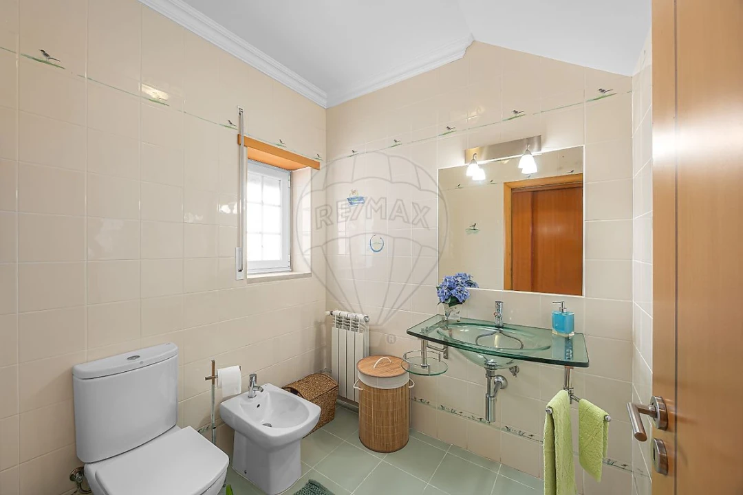 Moradia T4 para Venda em Santa Maria, São Pedro e Matacães Foto 20