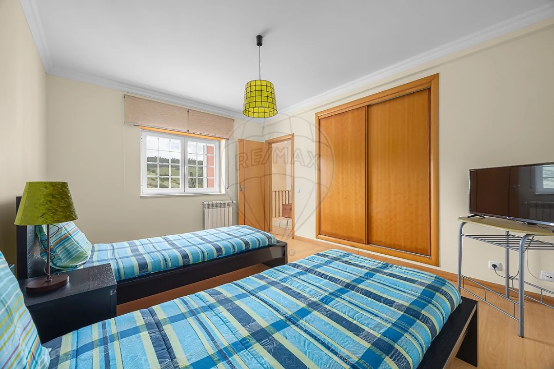 Moradia T4 para Venda em Santa Maria, São Pedro e Matacães Foto 17