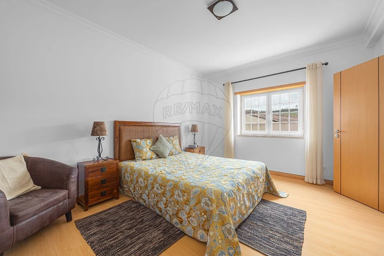 Moradia T4 para Venda em Santa Maria, São Pedro e Matacães Foto 13