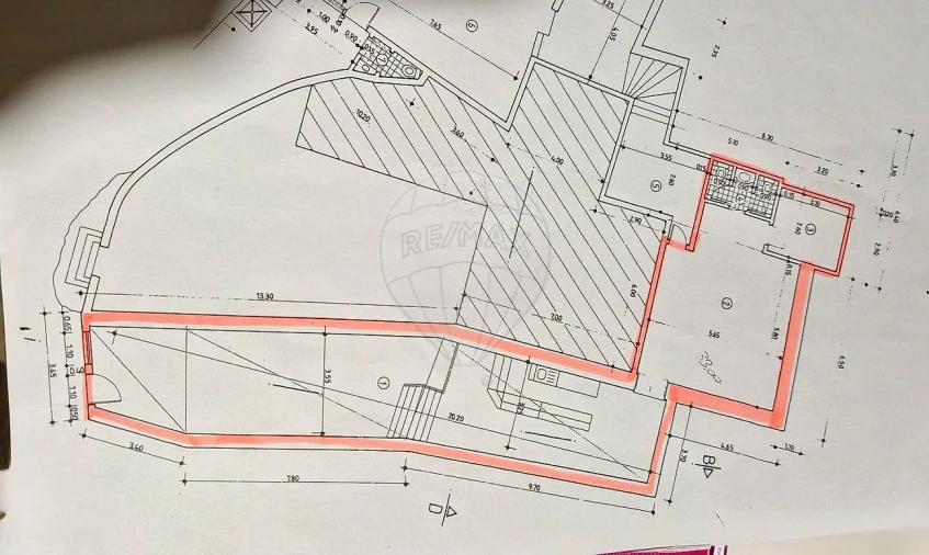 Loja para Venda em Azueira e Sobral da Abelheira Foto 9