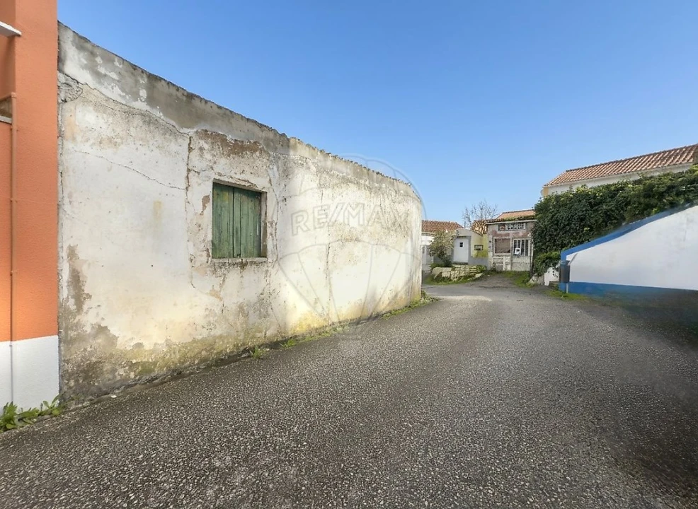 Armazém para Venda em Azueira e Sobral da Abelheira Foto 3