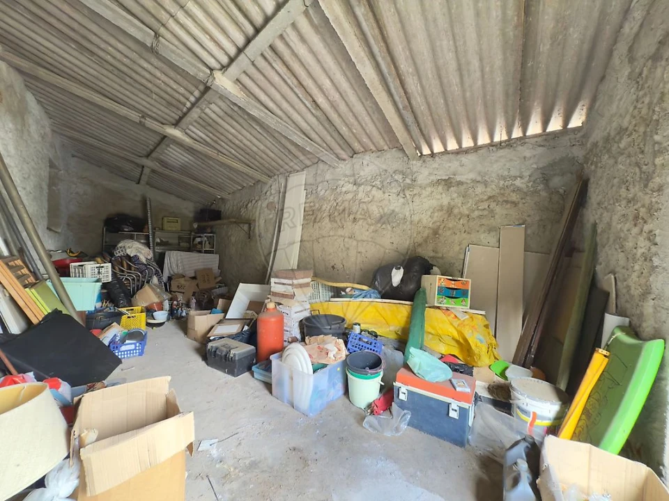 Armazém para Venda em Azueira e Sobral da Abelheira Foto 6