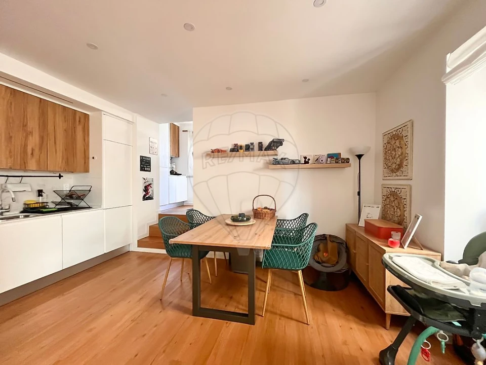 Apartamento T3 para Venda em Massamá e Monte Abraão Foto 4