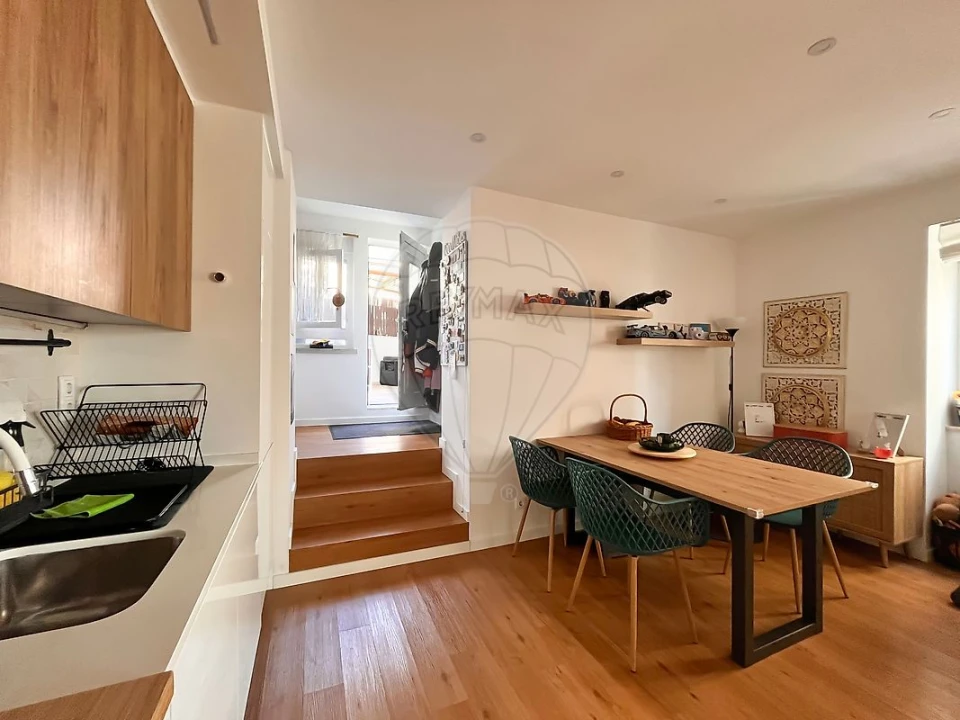 Apartamento T3 para Venda em Massamá e Monte Abraão Foto 3