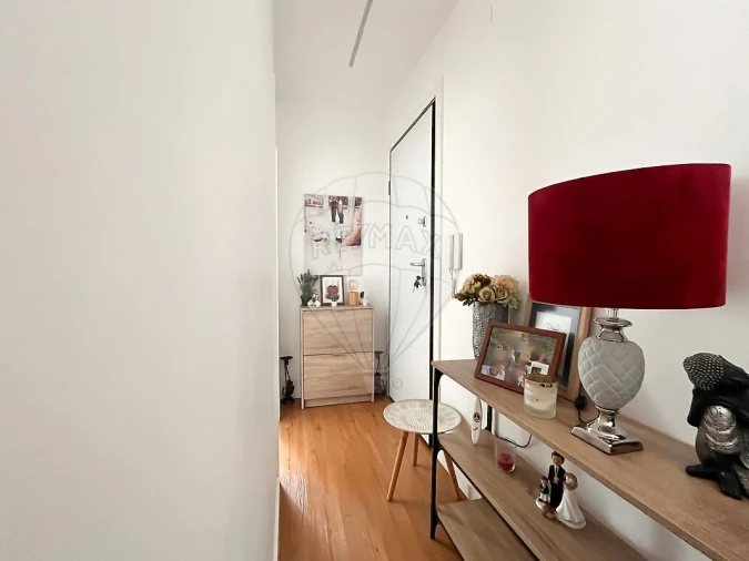 Apartamento T3 para Venda em Massamá e Monte Abraão Foto 16