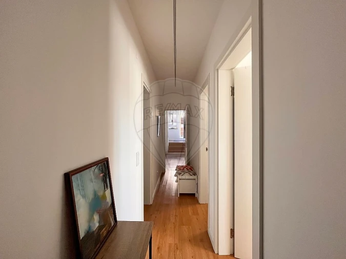 Apartamento T3 para Venda em Massamá e Monte Abraão Foto 13