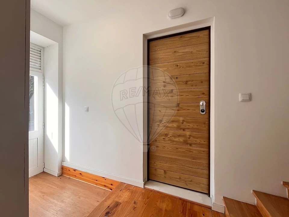 Apartamento T3 para Venda em Massamá e Monte Abraão Foto 15