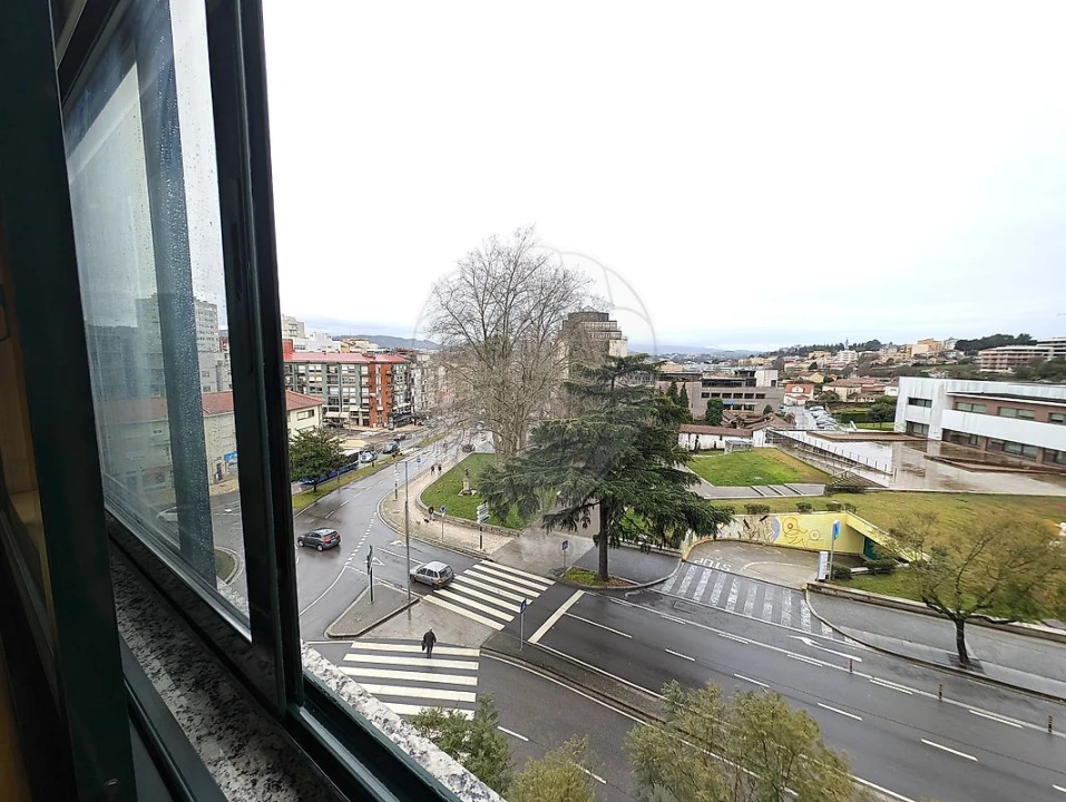 Apartamento T2 para Venda em São João da Madeira Foto 33