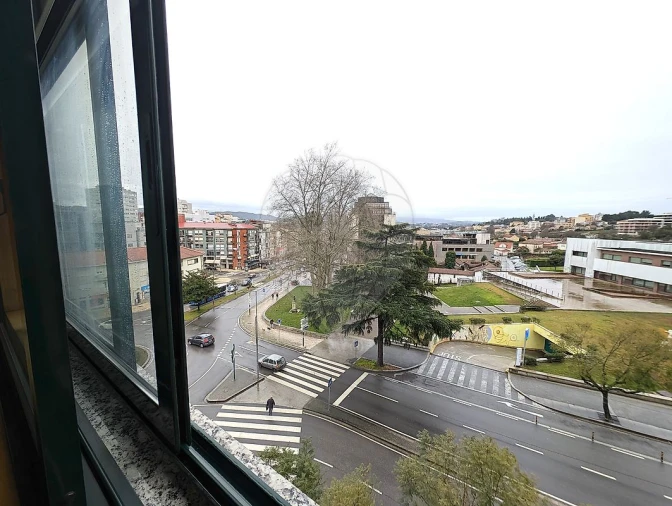 Apartamento T2 para Venda em São João da Madeira Foto 33