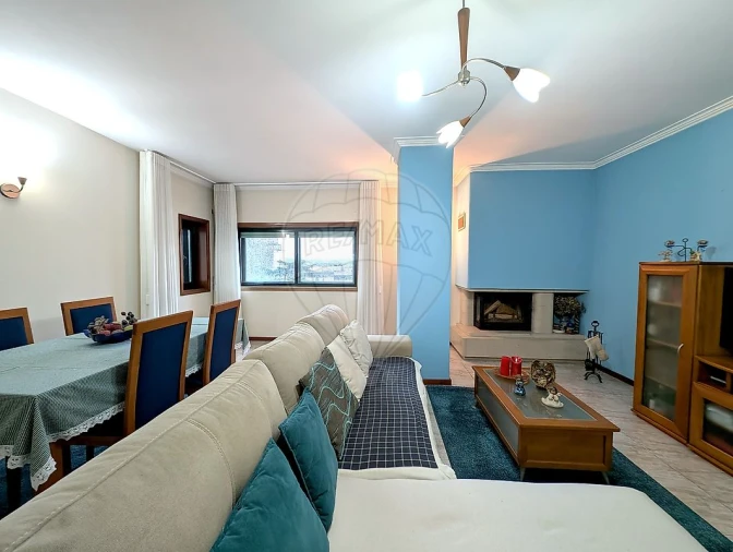 Apartamento T2 para Venda em São João da Madeira Foto 3