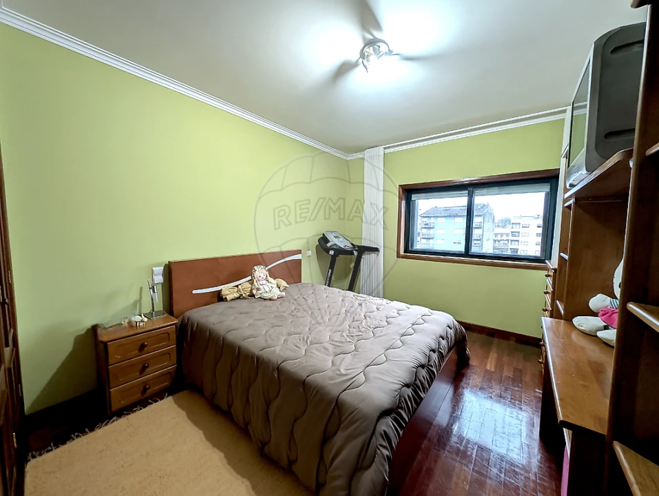 Apartamento T2 para Venda em São João da Madeira Foto 18