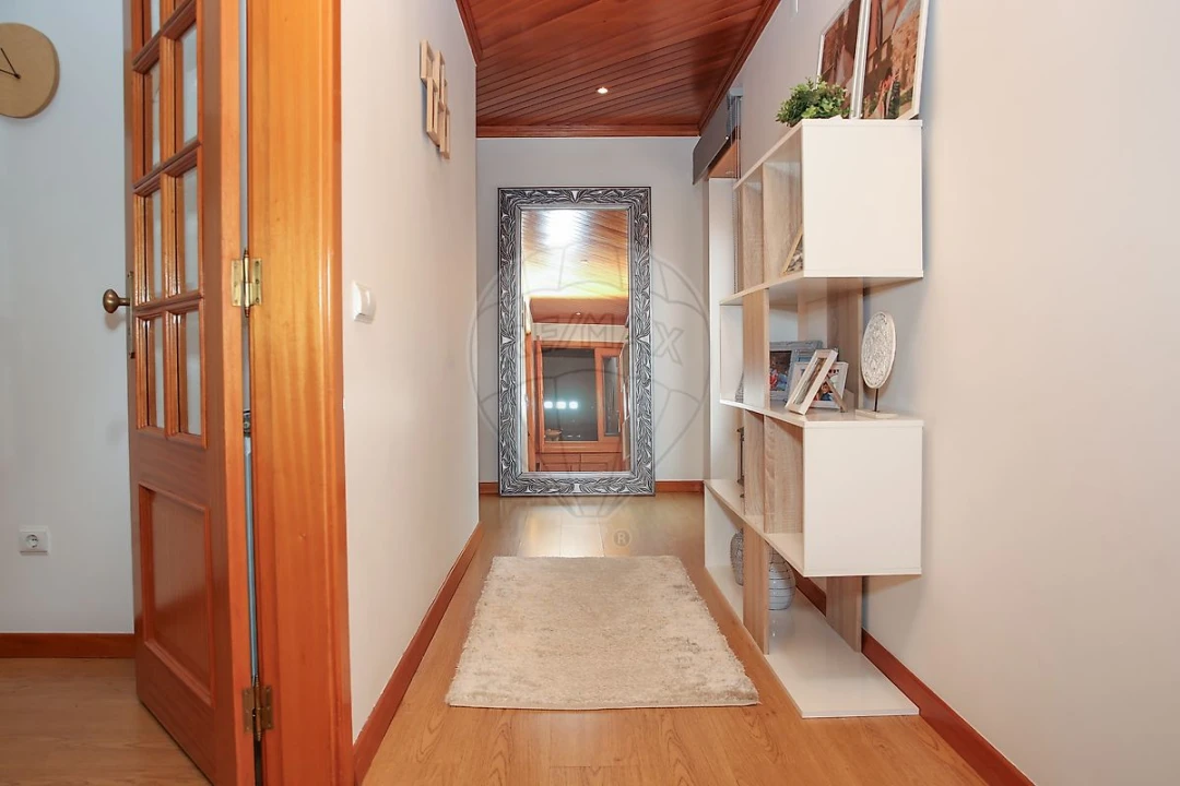 Apartamento T2 para Venda em Azambuja Foto 22