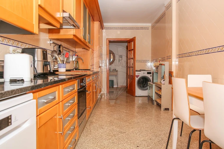 Apartamento T2 para Venda em Azambuja Foto 4