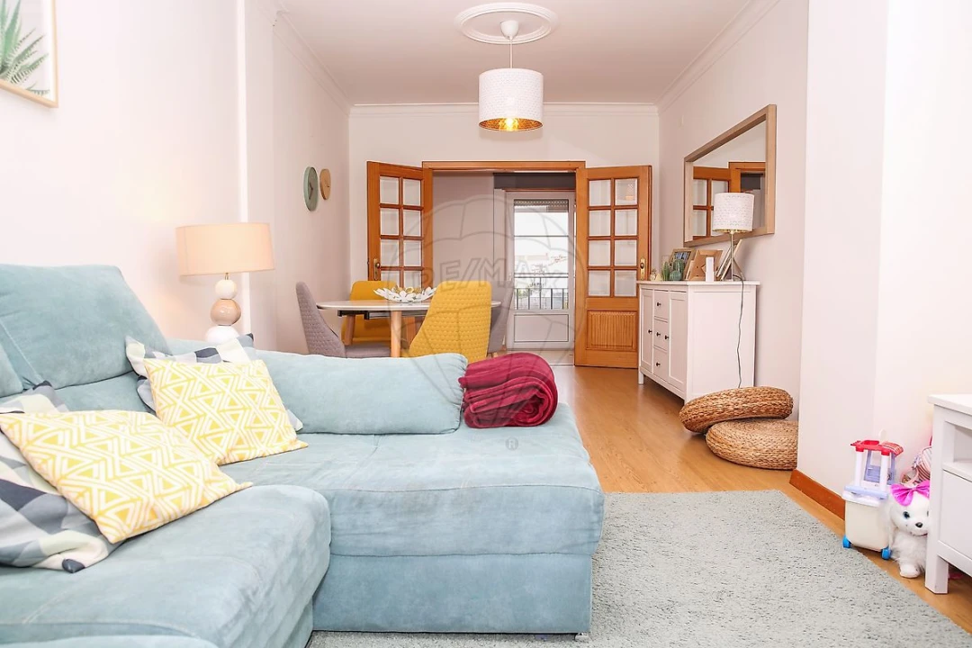 Apartamento T2 para Venda em Azambuja Foto 12