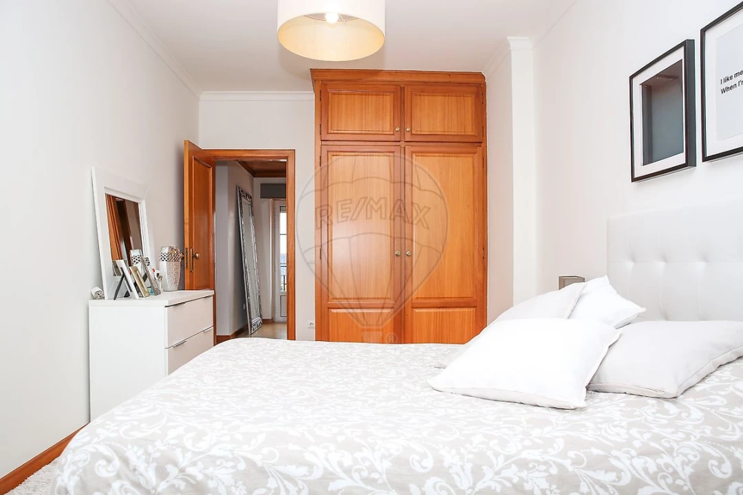 Apartamento T2 para Venda em Azambuja Foto 15