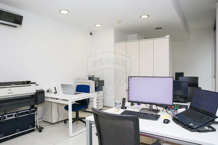 Escritório para Venda em Parque das Nações Foto 22
