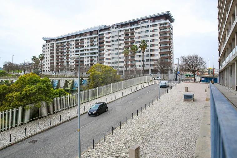 Escritório para Venda em Parque das Nações Foto 37