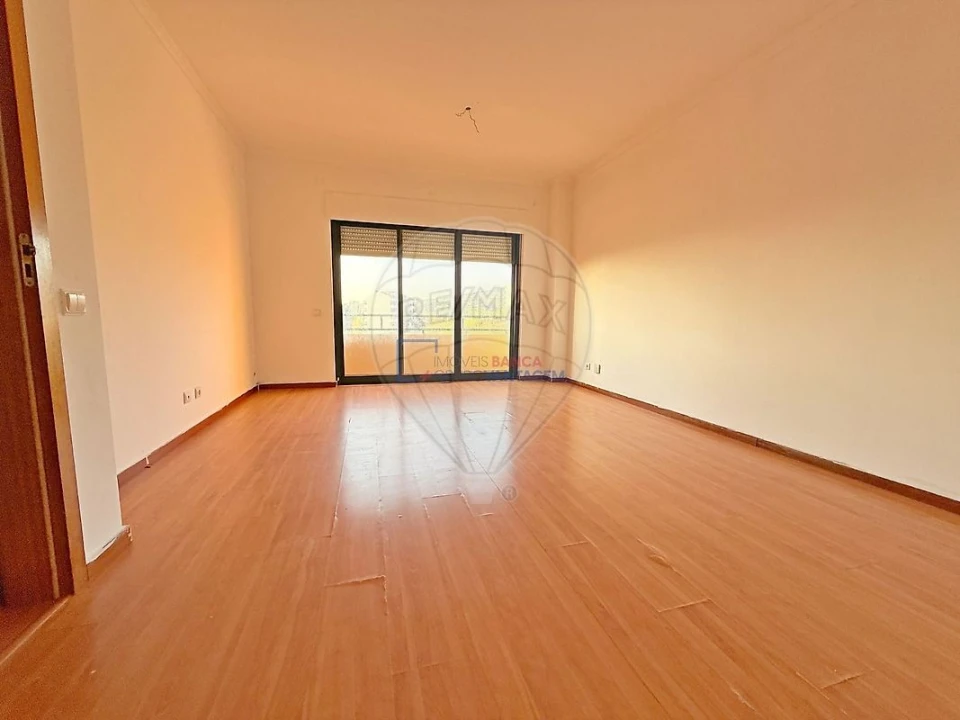 Apartamento T2 para Venda em Alenquer (Santo Estêvão e Triana) Foto 6