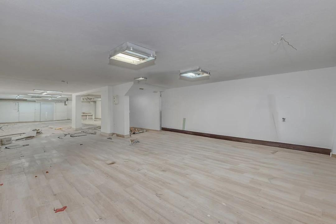 Loja para Venda em Cedofeita, Santo Ildefonso, Sé, Miragaia, São Nicolau e Vitória Foto 12