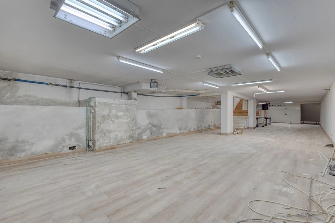 Loja para Venda em Cedofeita, Santo Ildefonso, Sé, Miragaia, São Nicolau e Vitória Foto 10