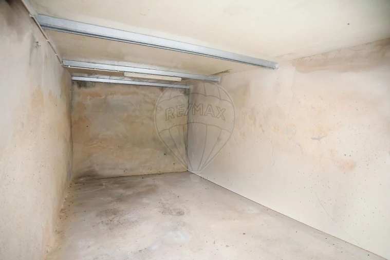 Moradia T3 para Venda em Salir de Matos Foto 17