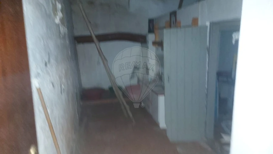 Moradia T3 para Venda em Salir de Matos Foto 2