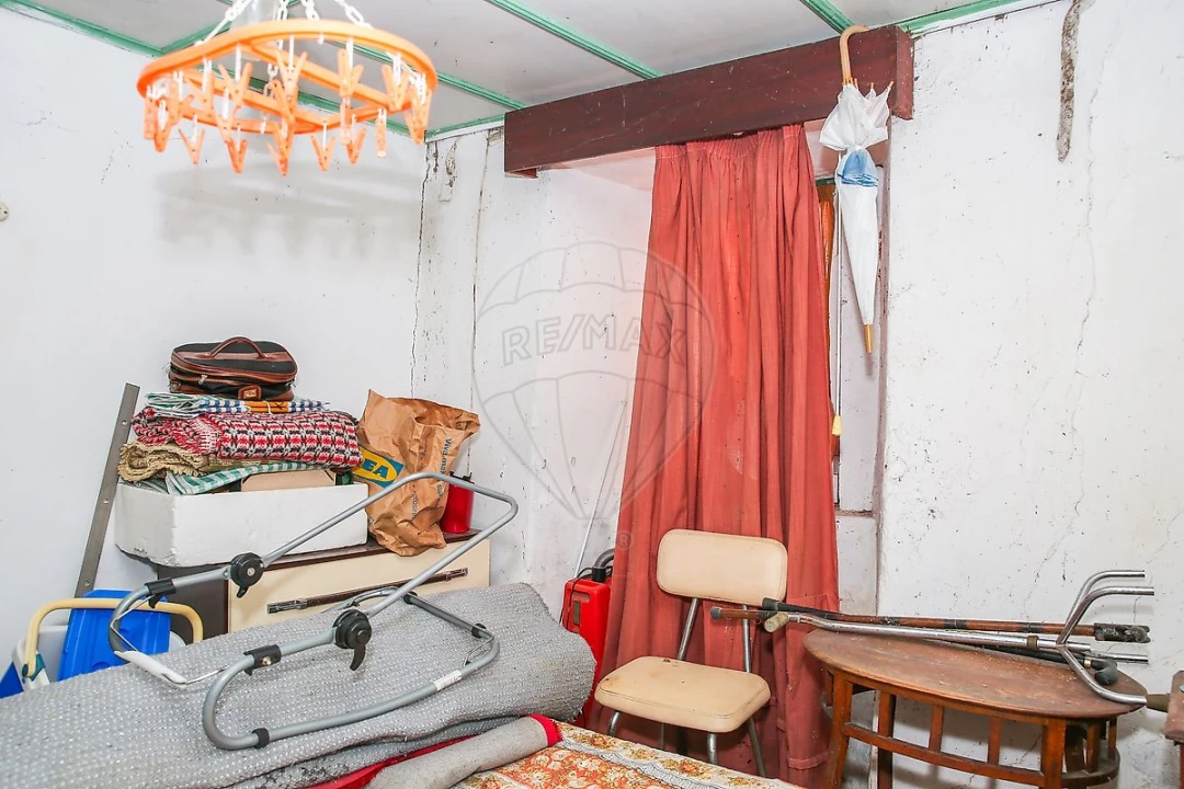 Moradia T3 para Venda em Dois Portos e Runa Foto 4